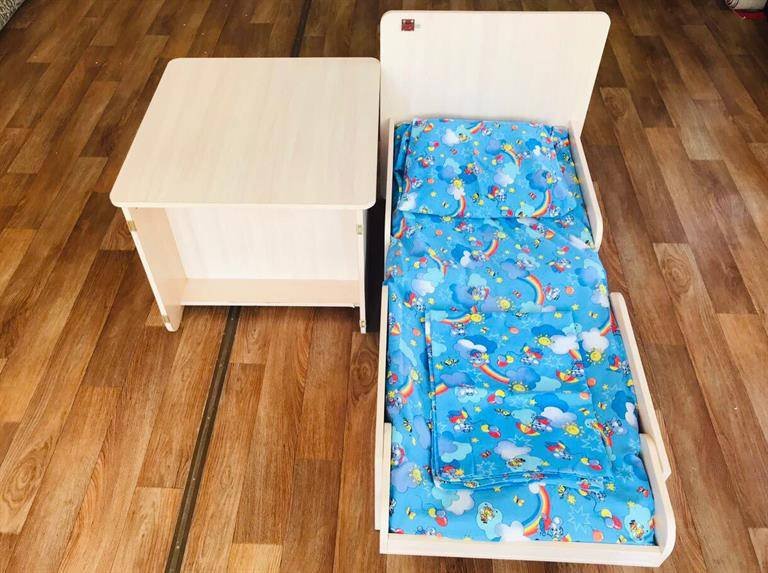 Мебель трансформер, для детского сада, кровати, столы, стулья, дети, мало места